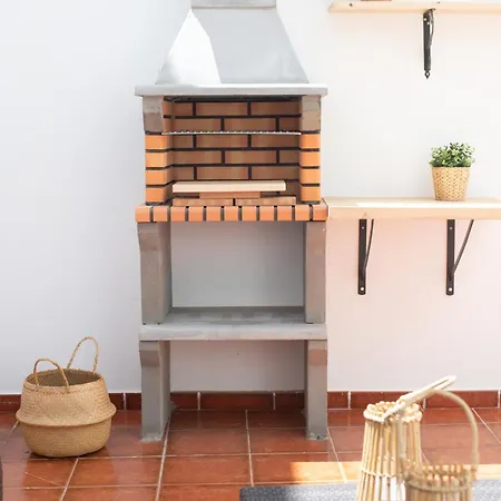 Comfortable Centric Steps From The * غران تاراغال